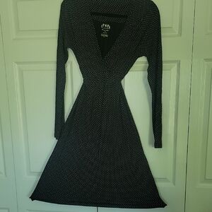 Elegant Black and White Polka Dot Long Sleeve Dress